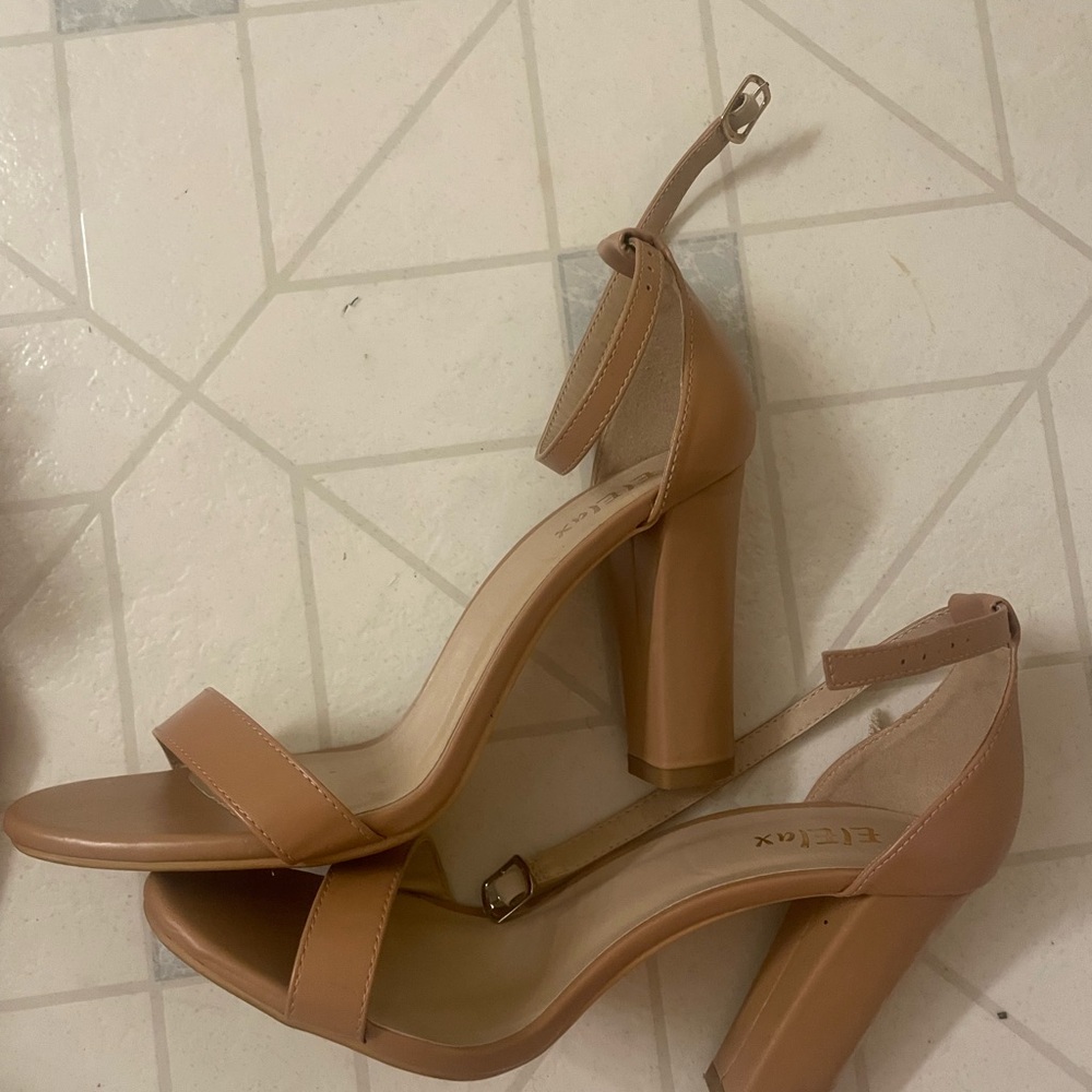 Elegant Tan Block Heel Sandals